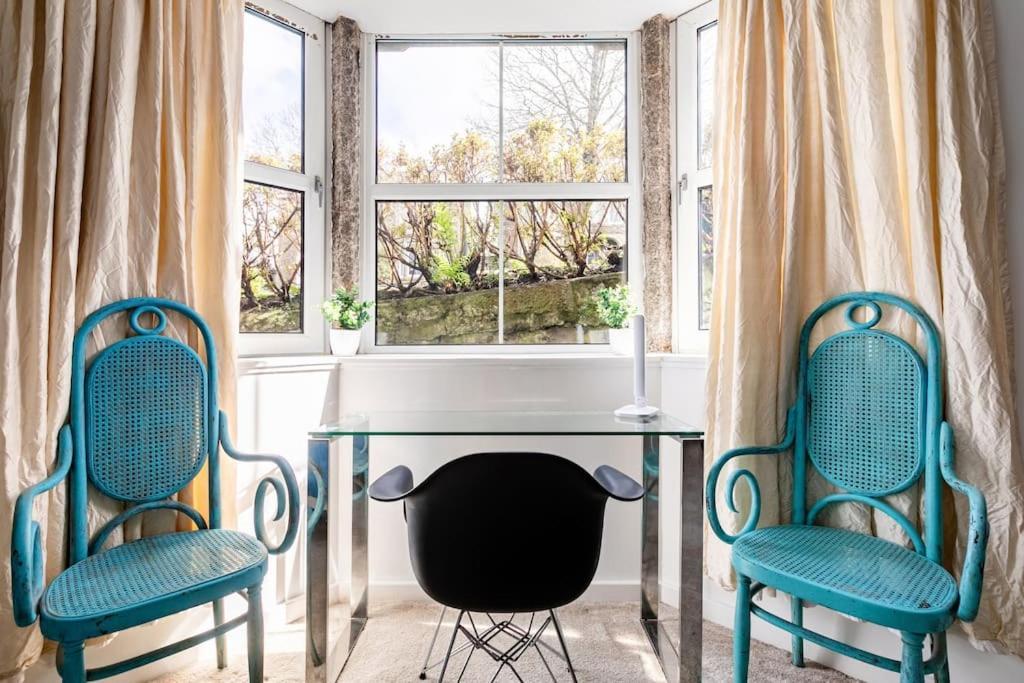 Apartment Luxurious With View Of Carn Brea *