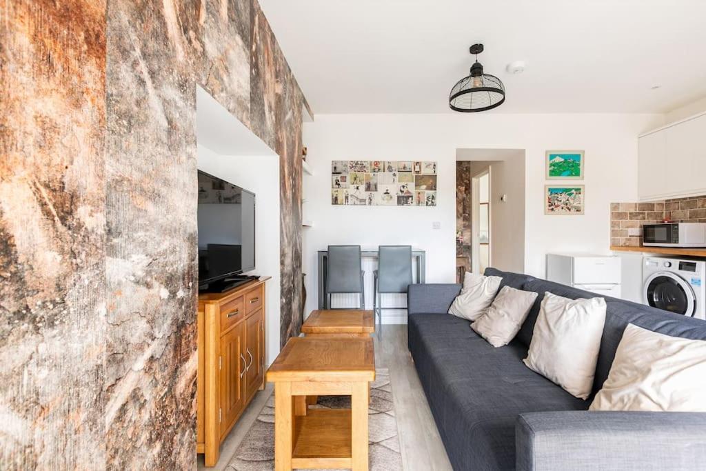 Apartment Luxurious With View Of Carn Brea *