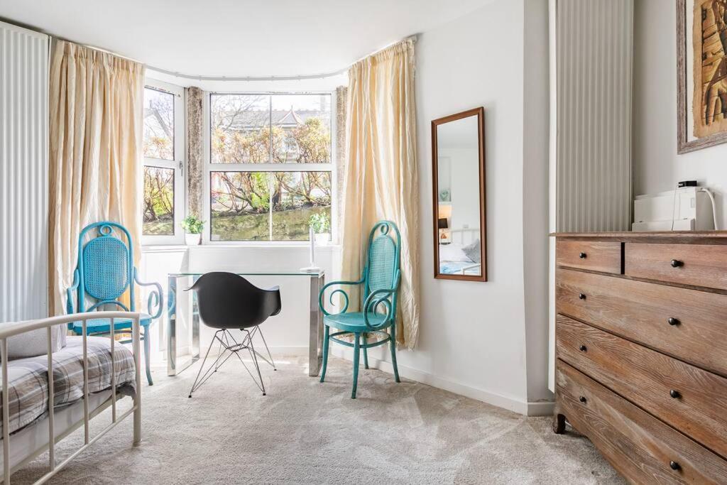 Luxurious With View Of Carn Brea * Redruth